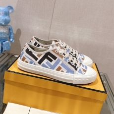 Fendi Low Shoes